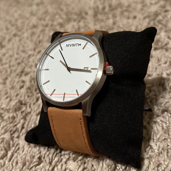 MVMT Mens Watch - Picture 2 of 3